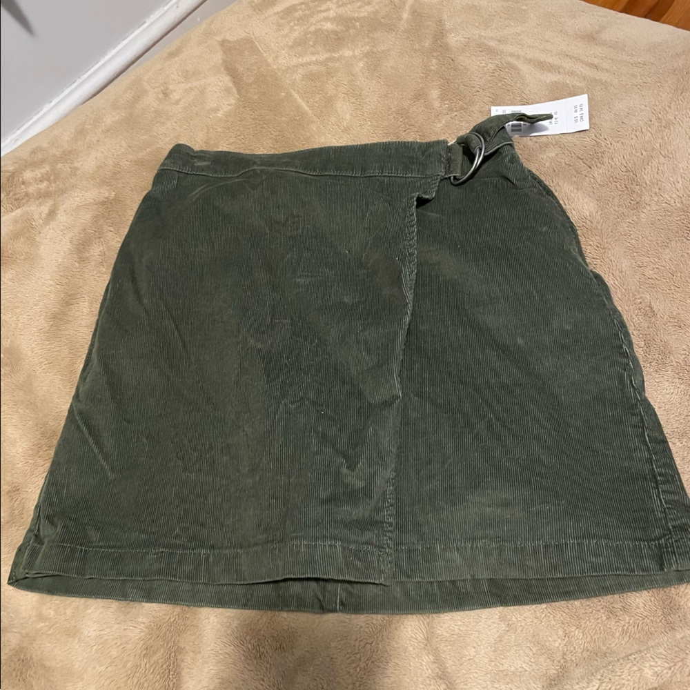 Hollister XS NWT Green Corduroy High Waisted Wrap Skirt